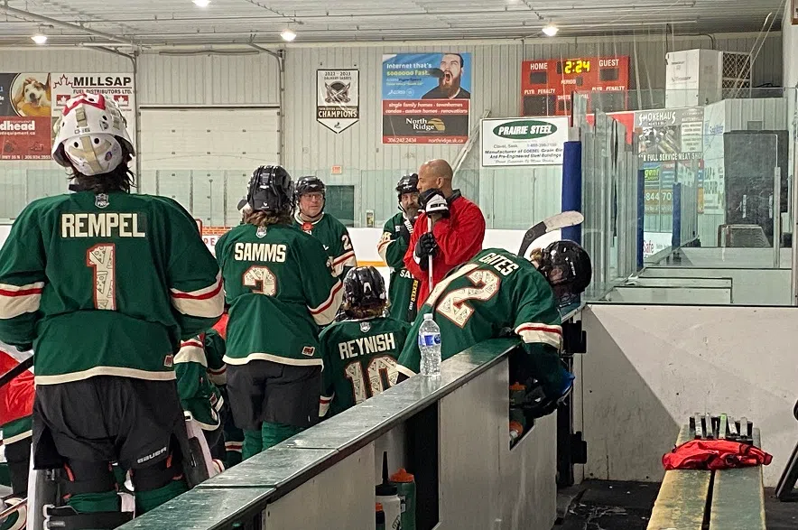 Dalmeny Sabres practise with Jarome Iginla in once-in-a-lifetime opportunity