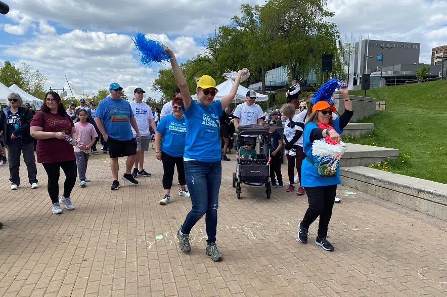 Hundreds gather for Alzheimer’s walk in Saskatoon
