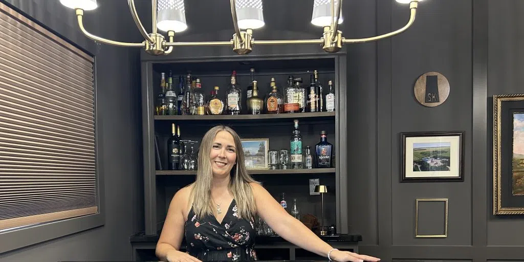 Wash 'n slosh: Warman laundry room houses hidden speakeasy | 650 CKOM