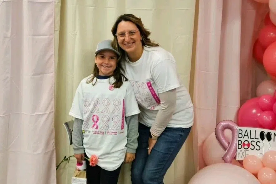 Lexi and Jill Curren stand side by side at the 2024 CIBC Run for the Cure