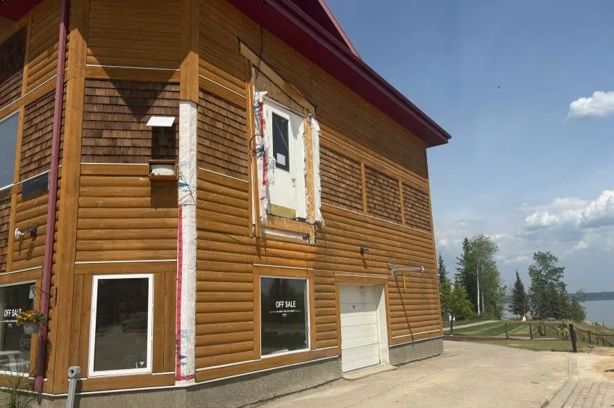Candle Lake Golf Course is no stranger to fire, as it's restaurant and main office were hit last year. (Mia Holowaychuk/650 CKOM)