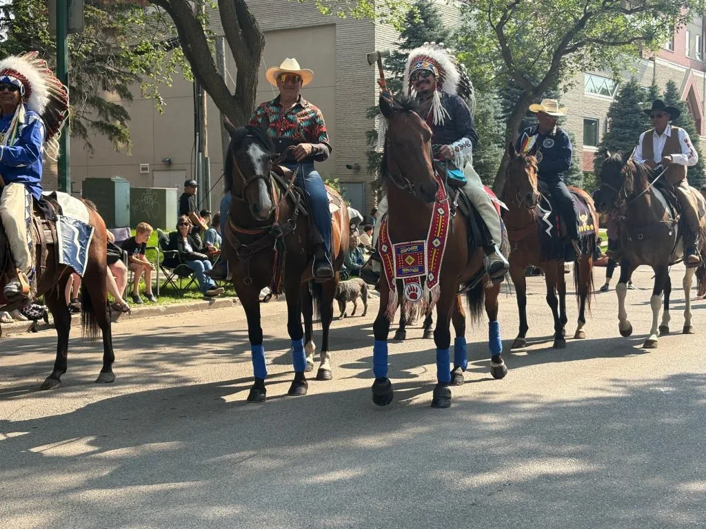 Members of Whitecap Dakota First Nation at the Saskatoon Ex parade. (Mia Holowaychuk/650 CKOM)
