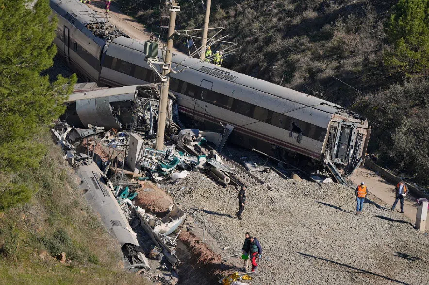   The miracle : 6 - year - old girl is the sole survivor of a family that perished in Spanish train wreck