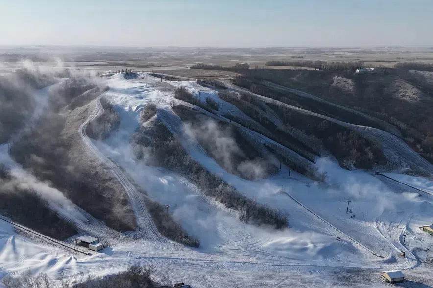 Lifted spirits: Saskatchewan ski hills profit in snow-melting temperatures