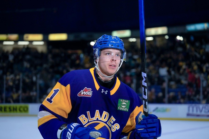 Forward David Lewandowski of the Saskatoon Blades