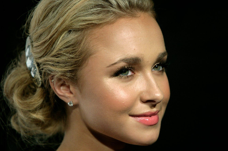 Hayden Panettiere arrives at the Teen Vogue Young Hollywood Party in Los Angeles on Sept. 20, 2007.