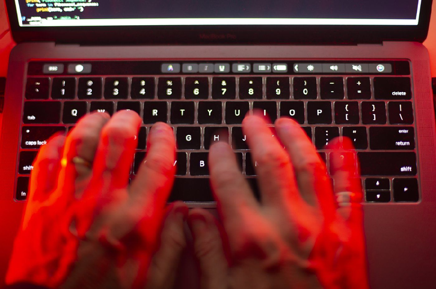 a person uses a laptop
