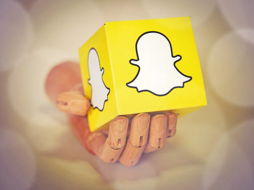 Snapchat Plus Unlocks AI-Powered Image Generation!