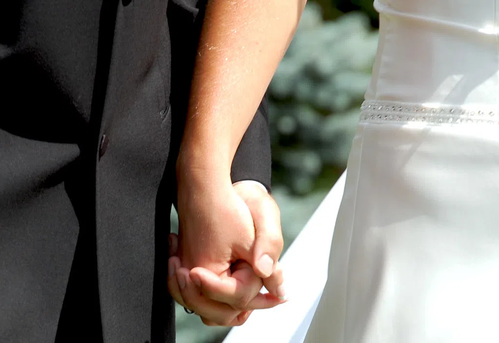 Golden Bachelor's Theresa Nist: Crafting a Reality Romance with a Family Twist