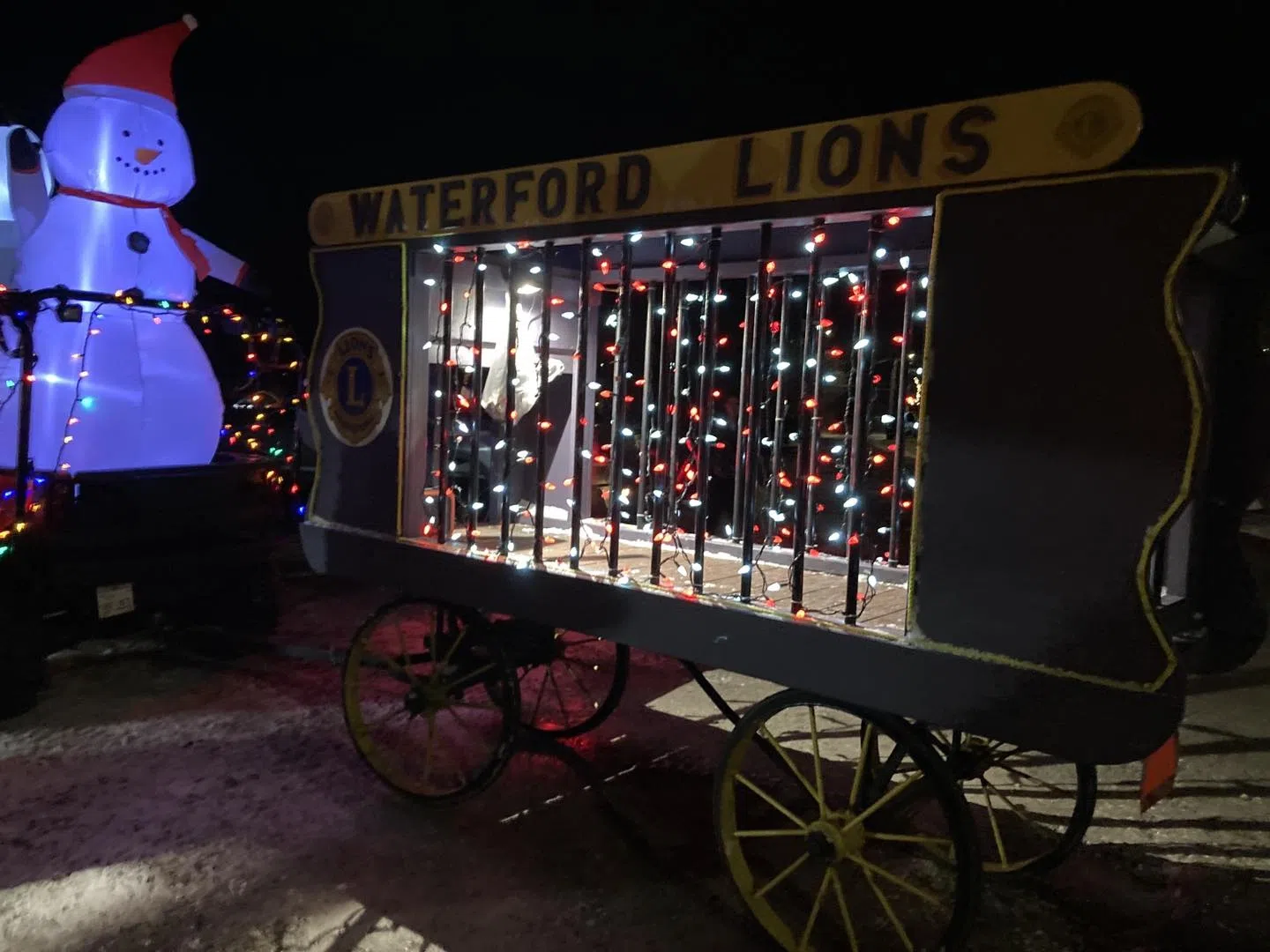 Nighttime Christmas parade comes to Waterford tomorrow NorfolkToday.ca