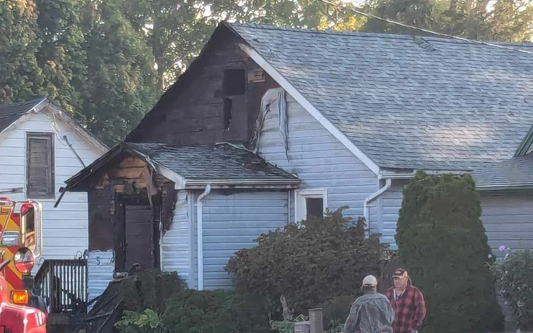 Simcoe house fire causes 250K in damage, family snakes perish