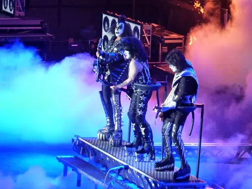Spaceman & The Cat Back with KISS?? 
