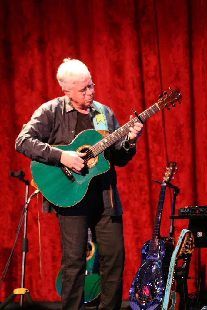 Lounge Artist of the Week July 17: Bruce Cockburn