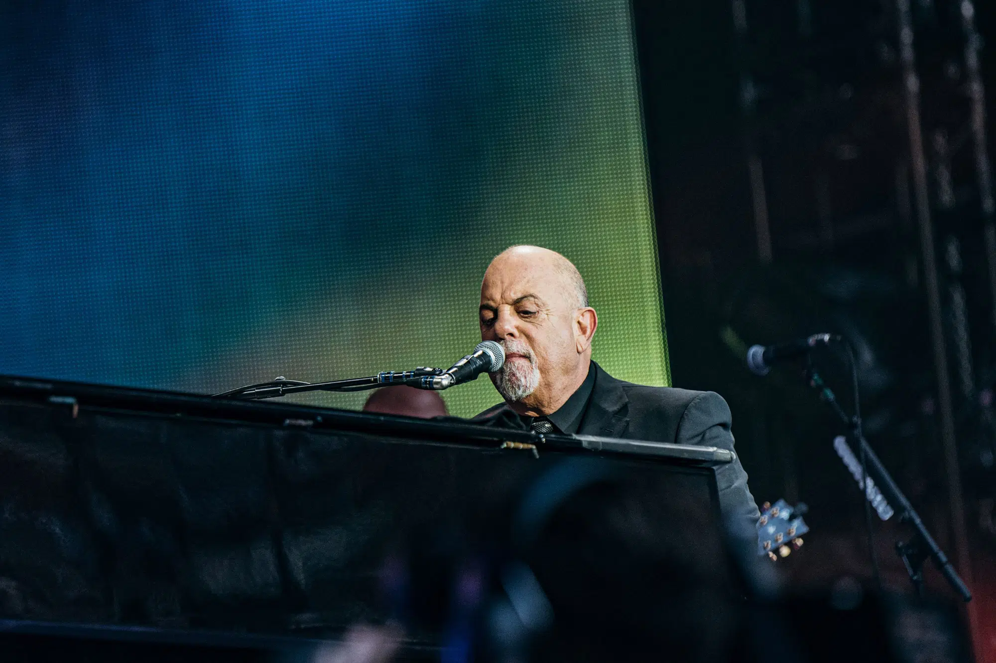 Watch Billy Joel Play ‘White Christmas’ With Daughter Alexa Ray