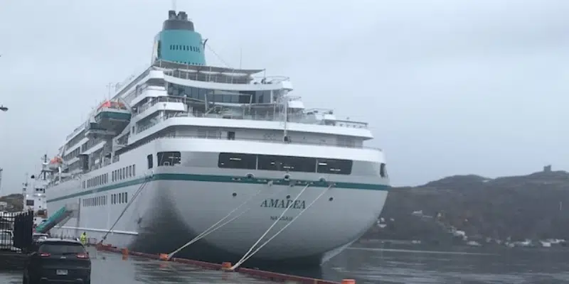 cruise ship caught in storm 2023