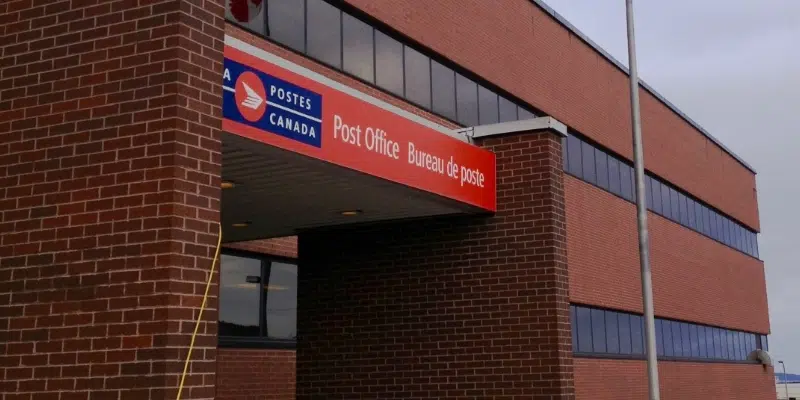 Canada Post Workers to Hold Demonstration Over Employment Concerns