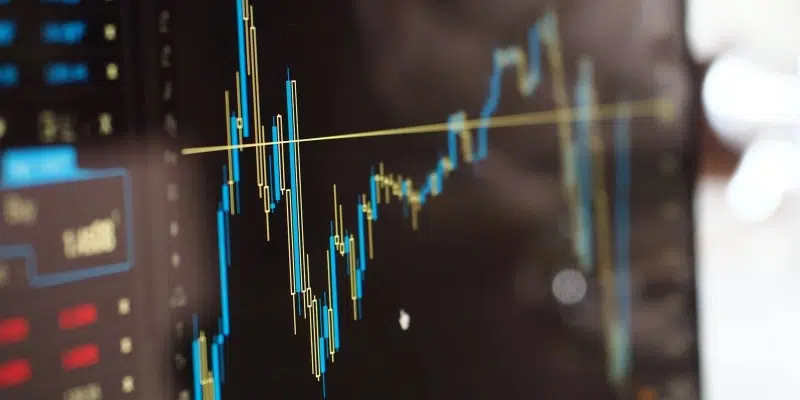 Chief Economist: Failure of US, Swiss Banks Having Wide Impact on Markets