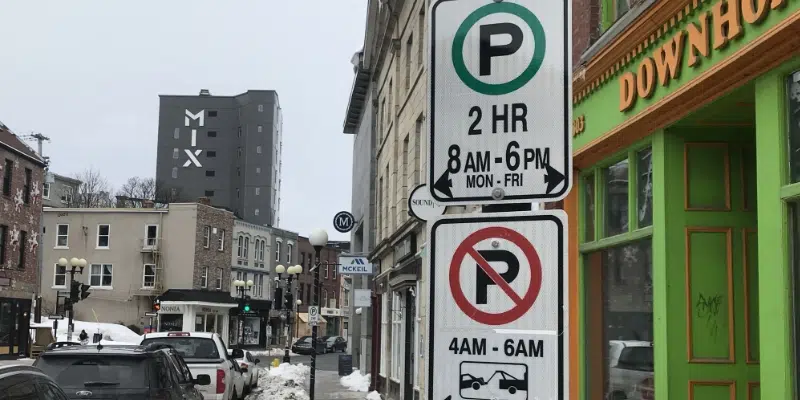 City Installs Temporary Parking Signs to Ease Transition Into New Paid Parking System