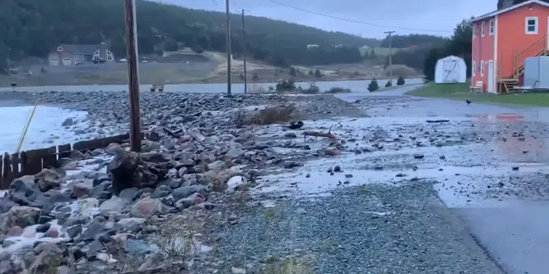 Some Residents Without Power as Wind, Storm Surge Warnings Continue on Avalon