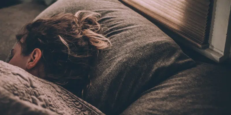 Sleep Patterns Among Canadians Worsening: Narrative Research Study