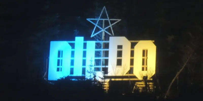 Dildo Receives Video Message from Ukrainian People in Thanks for Lighting Up Town Sign
