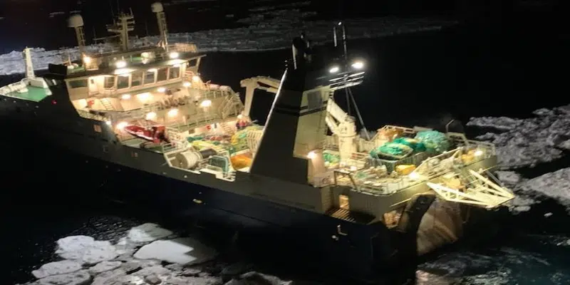 SAR Techs Carry Out Nighttime Rescue North of Makkovik