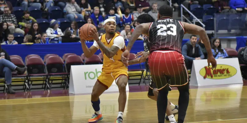 Rogues Open Home Stand with Win Against Windsor