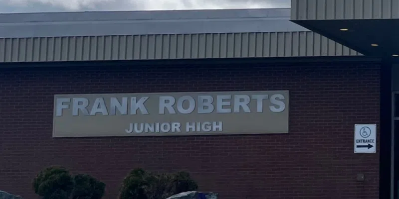 Province Considers Optional Subjects to Boost Junior High Engagement