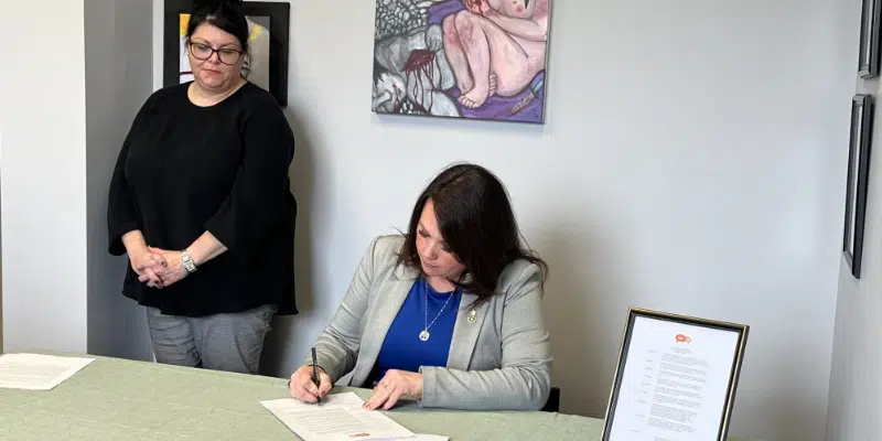 Government Signs 'Stop Sexual Exploitation Week' Proclamation