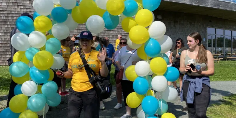 Participants Turn Out for Walk of Hope in Support of Ovarian Cancer Canada