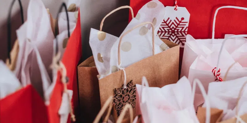 Canadians Planning Early Holiday Shopping According to CFIB