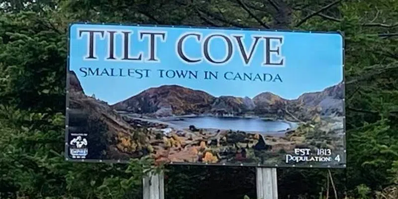 Canada's Tiniest Town, Tilt Cove, Votes to Resettle