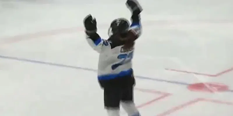 Connors Scores First PWHL Goal