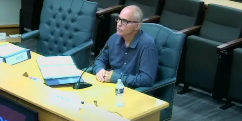 Repeat Passenger Recounts Aborted Trip and Loud Bang on Titan Sub