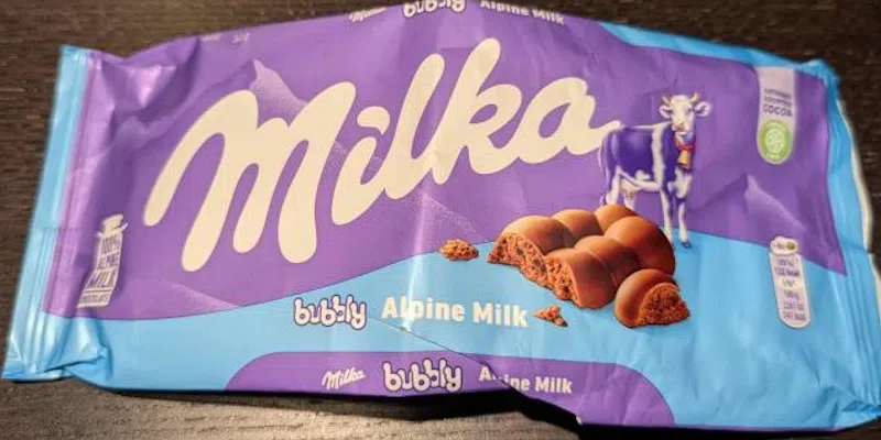 CFIA Recalls Bubbly Alpine Milk 'Chocolat' Bars Due to Undeclared Hazelnuts