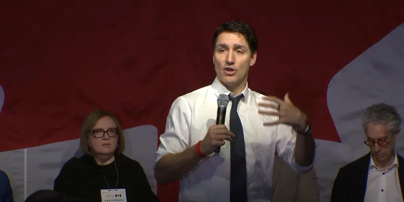 'Don't Screw With Us;' Politicians, Labour, and Business United on Fight Against US Economic Threats