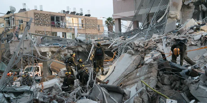 Peace Talks Scrapped as Israel-Iran Conflict Intensifies with Missile Attacks