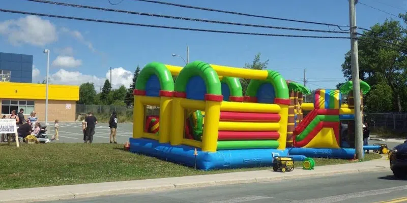 Mundy Pond Comes Alive for Annual Regatta