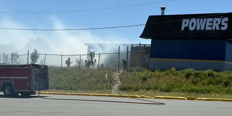 Firefighters Quickly Contain Ropewalk Lane Grass Fire in Capital