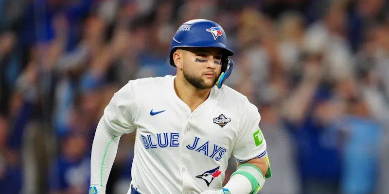 Blue Jays Make Qualifying Offer to Bo Bichette