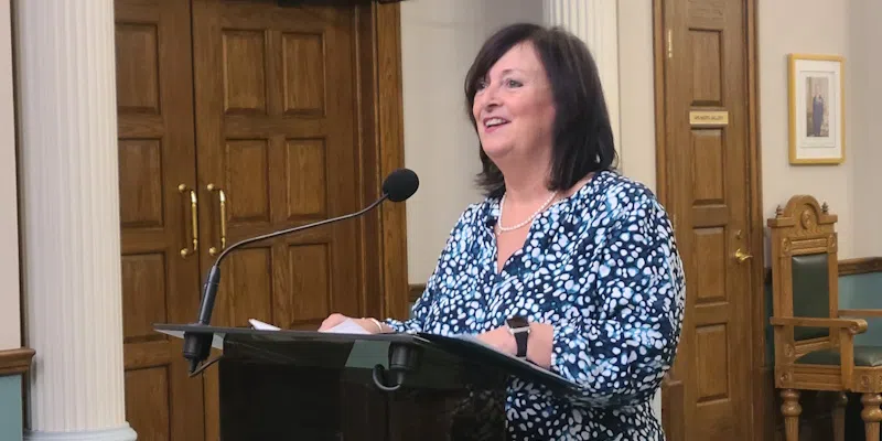 Minister and Government Officials Meet with CBN Wildfire Victims