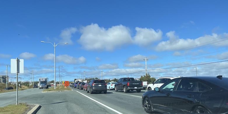 Major Traffic Snarl in East End Due to Ongoing Construction