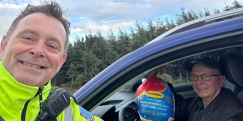 RNC Reward Law-Abiding Drivers with Thanksgiving Treat