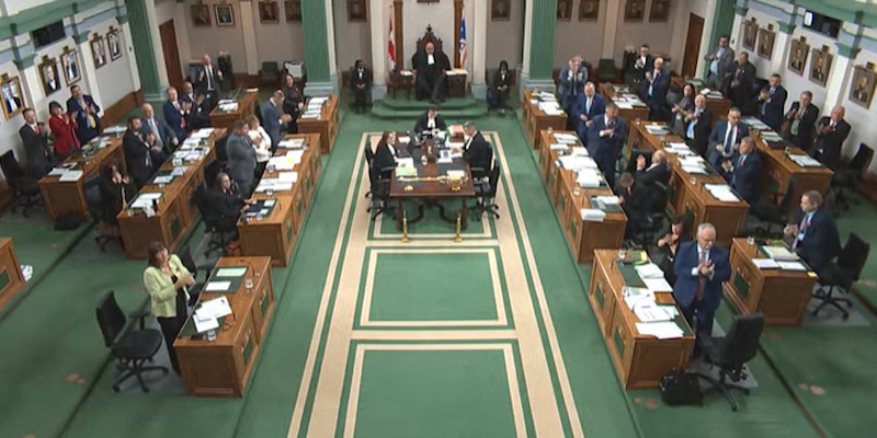 House of Assembly Pays Tribute to Leo Barry