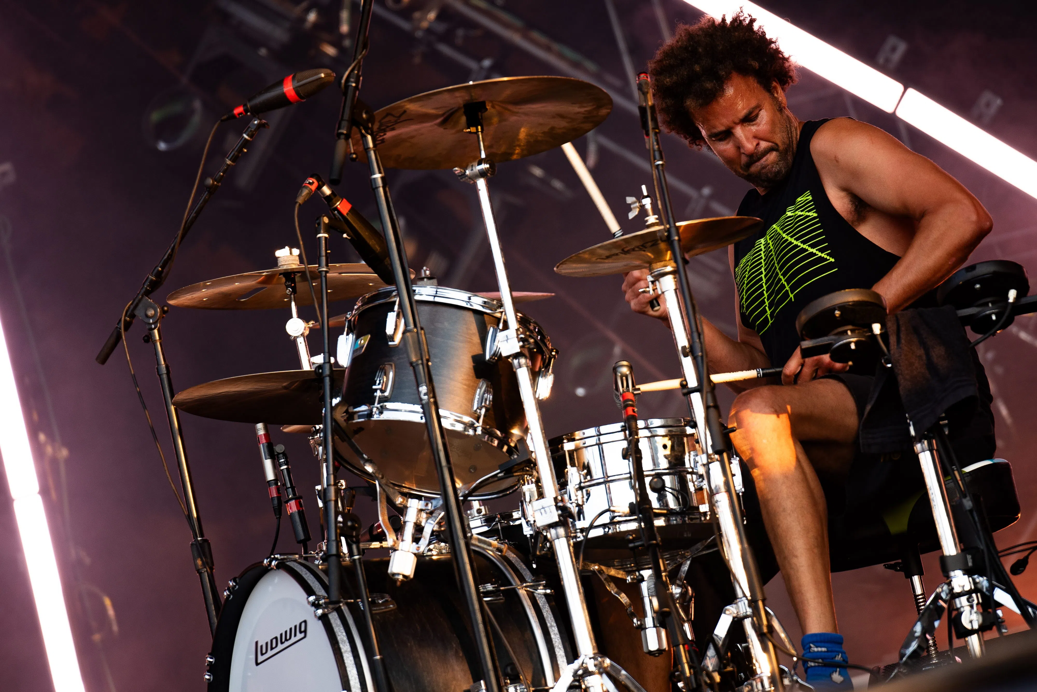 QOTSA Drummer Feels at Home with "Queens"