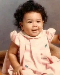 Tina Knowles Shares Baby Pic of Beyonce on Her 37th Birthday