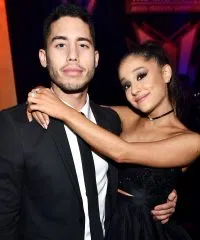 Ariana Grande Might Go On Tour With An Ex