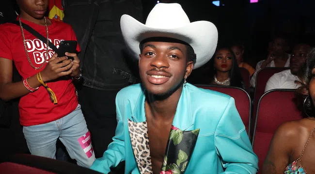 Old Town Road sets another Record