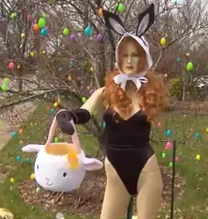 Sexy Easter Display, Calling the Government, All-Digital Xbox One
