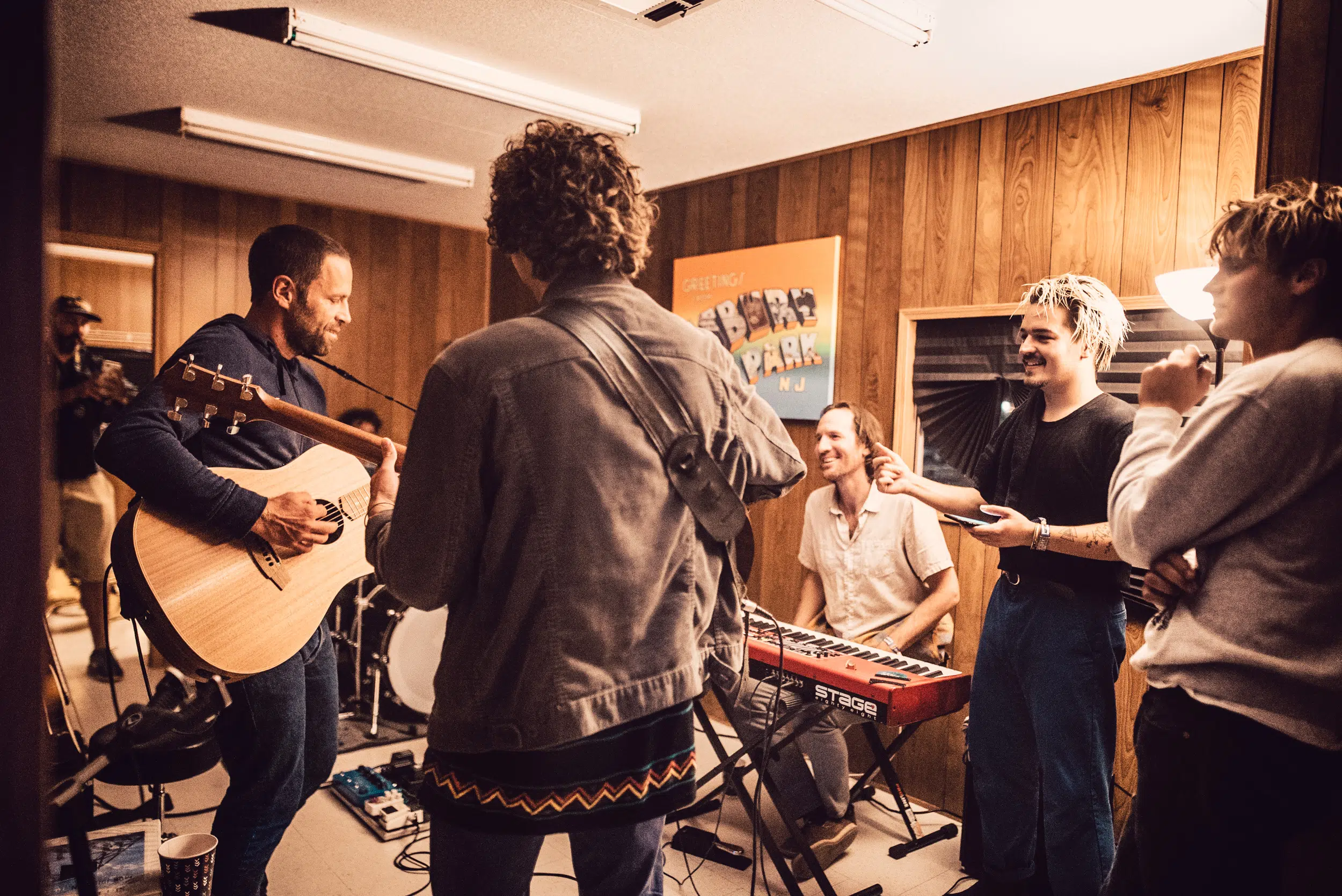 New music from Jack Johnson and Milky Chance, Volvo adds Lidar, Black Border Wall